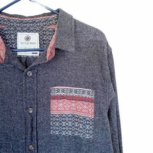PAC SUN MENS BUTTON DOWN SIZE LARGE